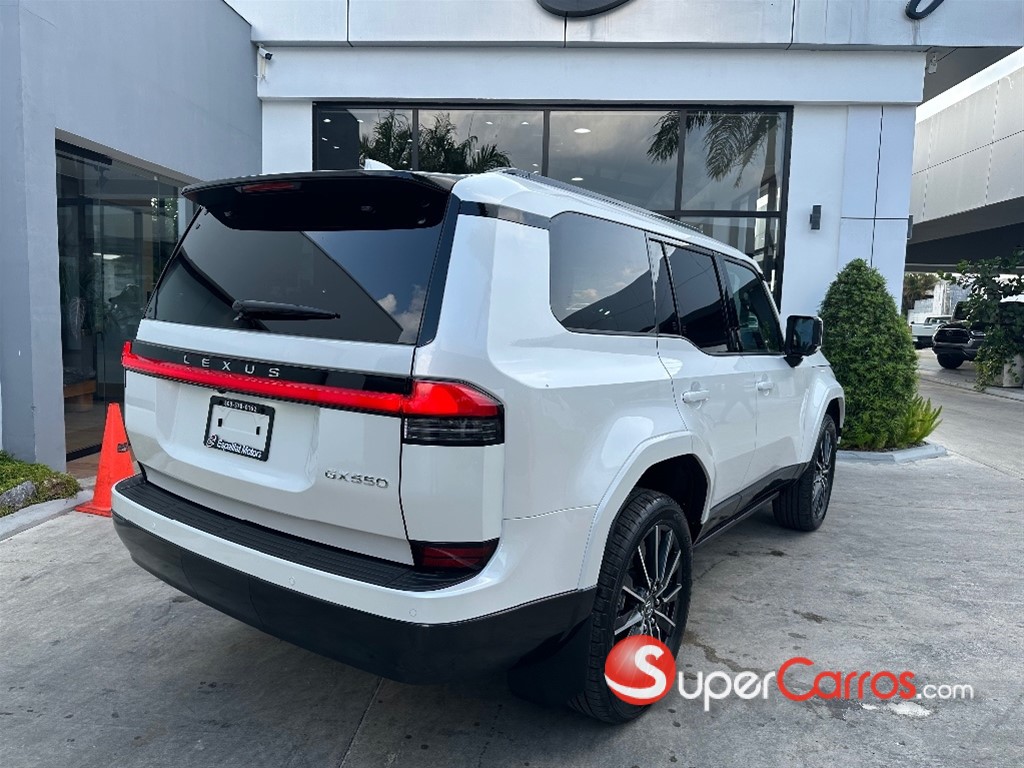 2027 Lexus GX 550 Luxury — foto 12 / 12