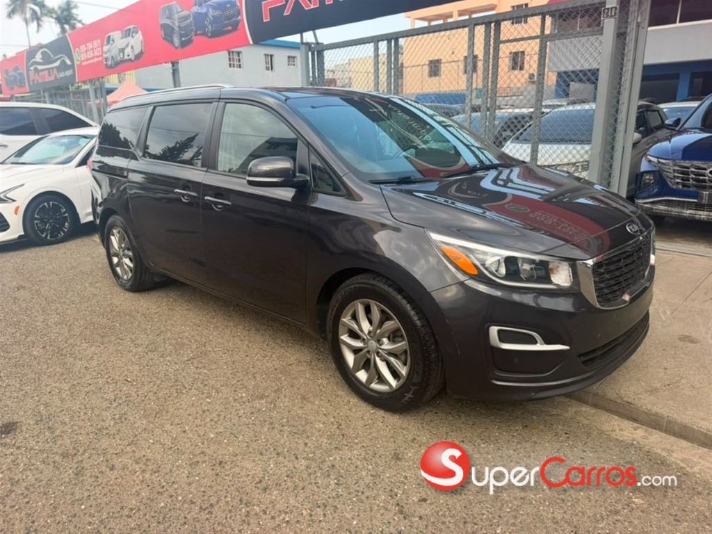 2020 Kia Sedona EX — foto 2 / 11