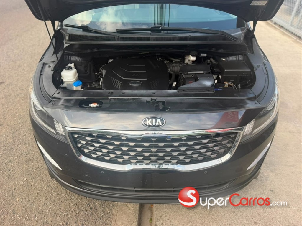2020 Kia Sedona EX — foto 10 / 11