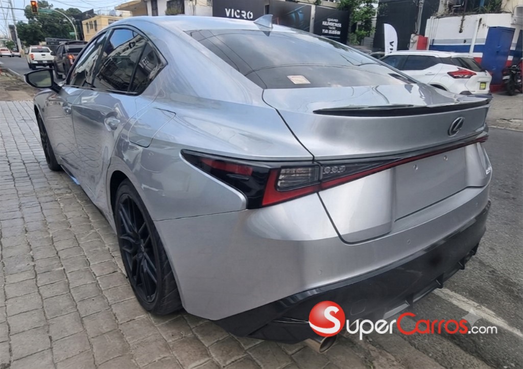 2023 Lexus IS 500 F Sport Performance — foto 2 / 12
