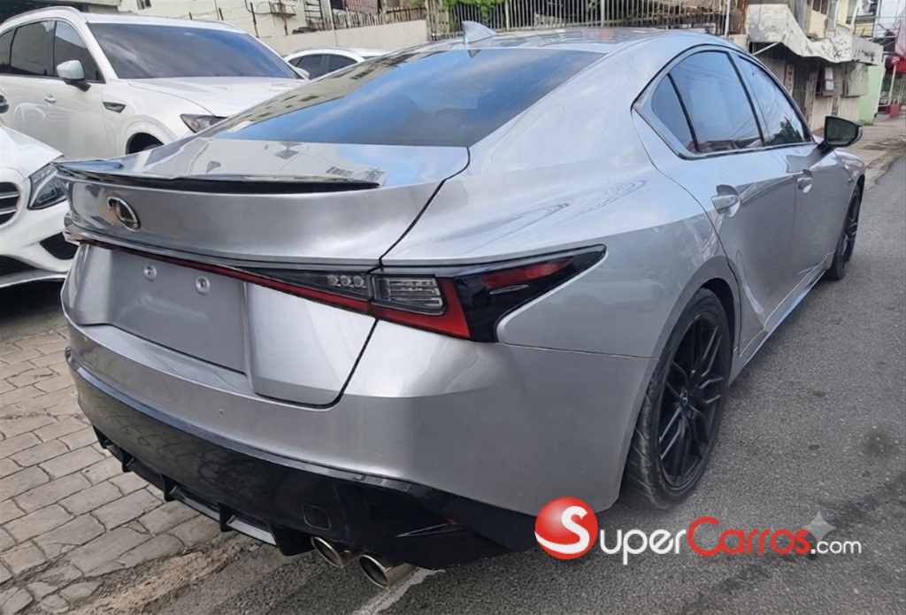 2023 Lexus IS 500 F Sport Performance — foto 3 / 12