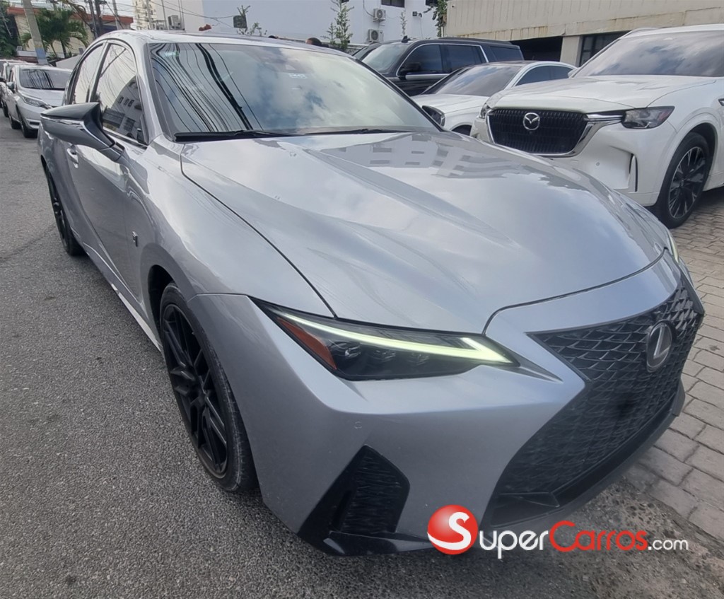 2023 Lexus IS 500 F Sport Performance — foto 4 / 12