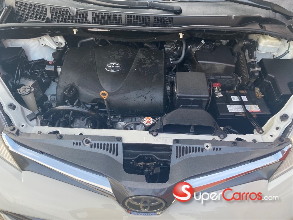 2020 Toyota Sienna XLE Premium — foto 11 / 12