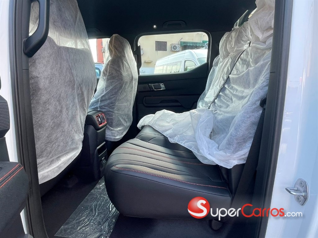 2027 BYD Shark — foto 8 / 9