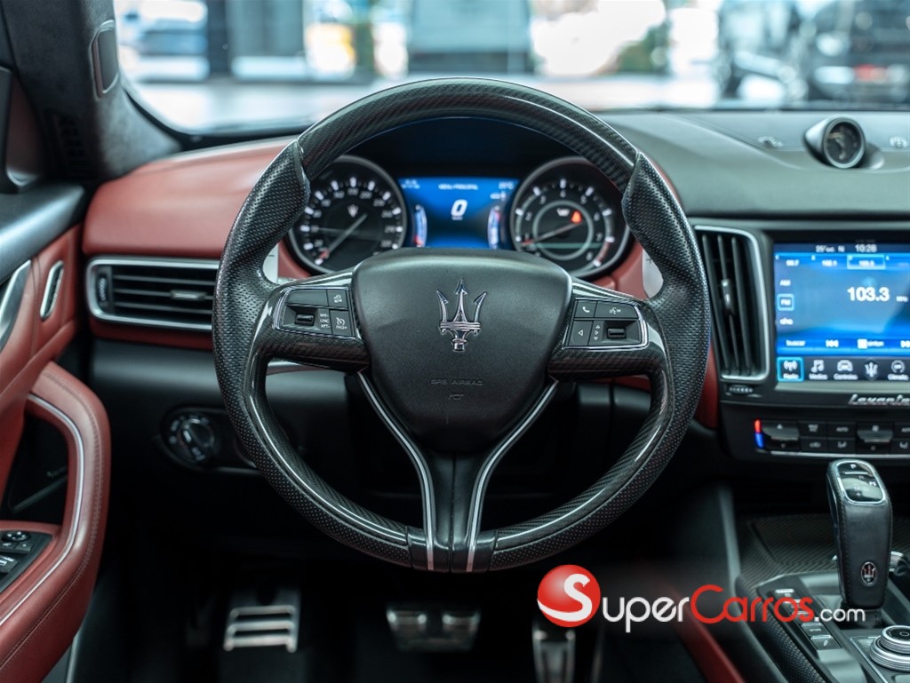 2019 Maserati Levante GTS — foto 3 / 9