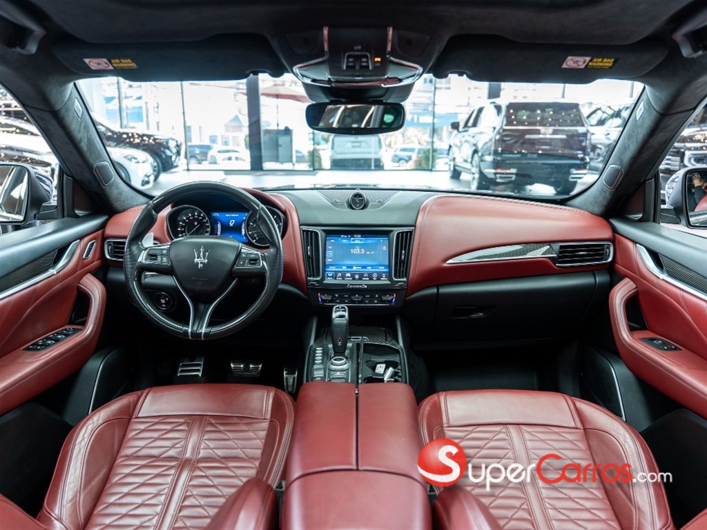 2019 Maserati Levante GTS — foto 5 / 9