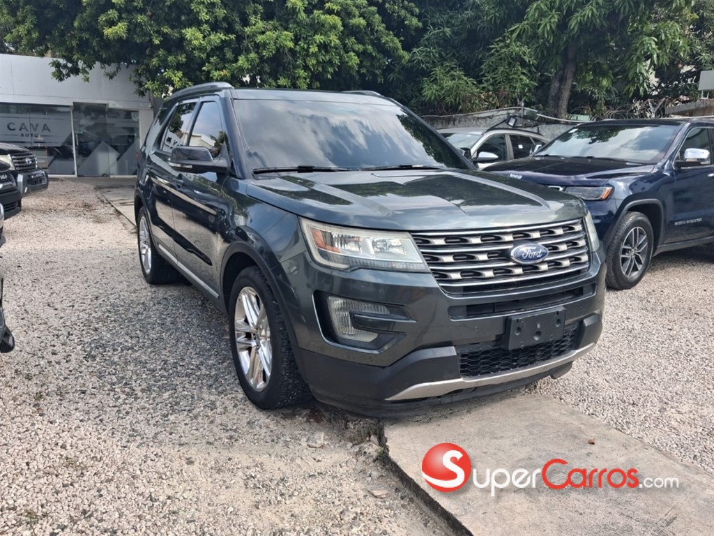 2016 Ford Explorer XLT — foto 3 / 11