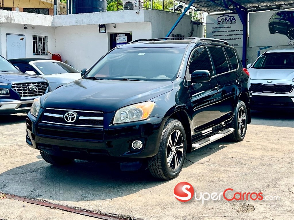 2011 Toyota RAV4 LE
