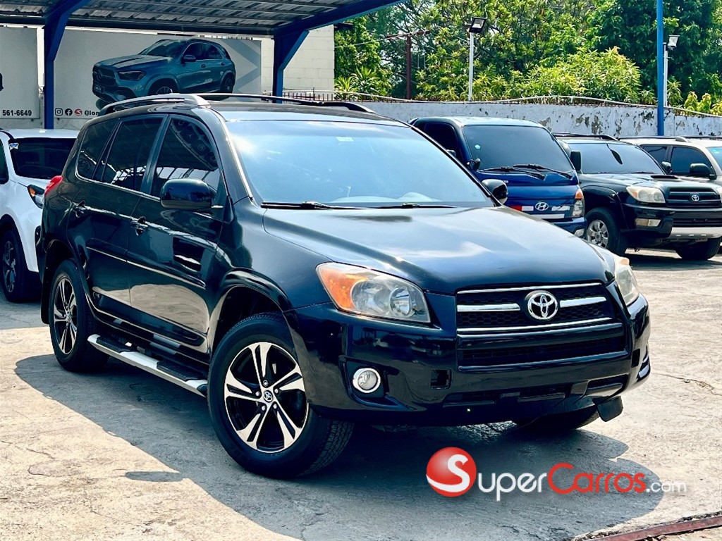 2011 Toyota RAV4 LE — foto 2 / 7
