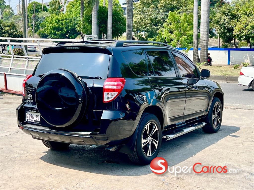 2011 Toyota RAV4 LE — foto 3 / 7