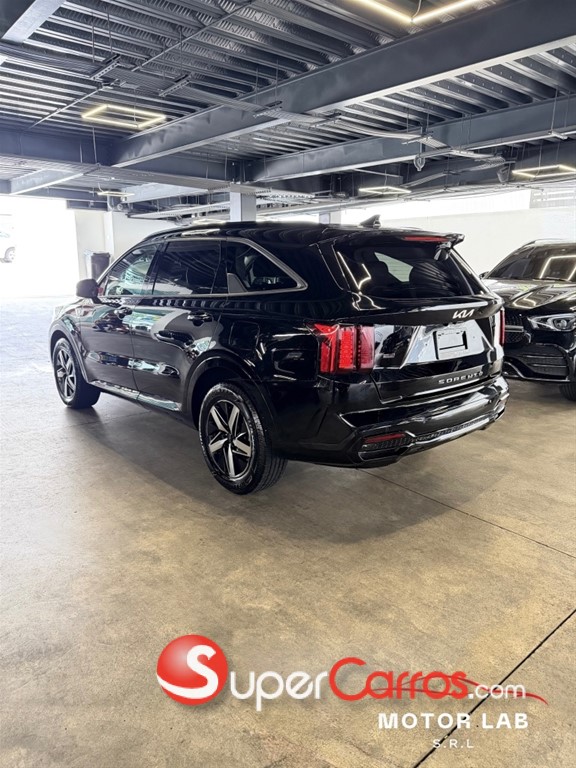 2022 Kia Sorento EX — foto 2 / 10