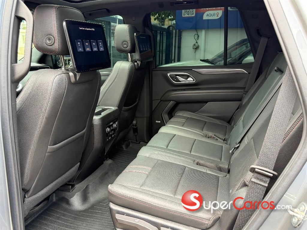 2022 Chevrolet Tahoe RST — foto 9 / 11