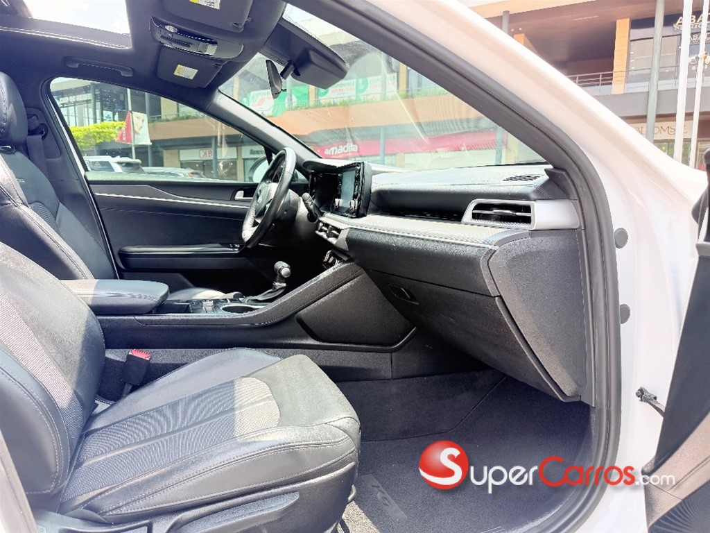 2021 Kia K-5 GT LINE — foto 11 / 12