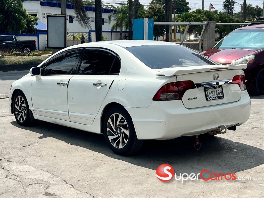 2010 Honda Civic LX — foto 4 / 7