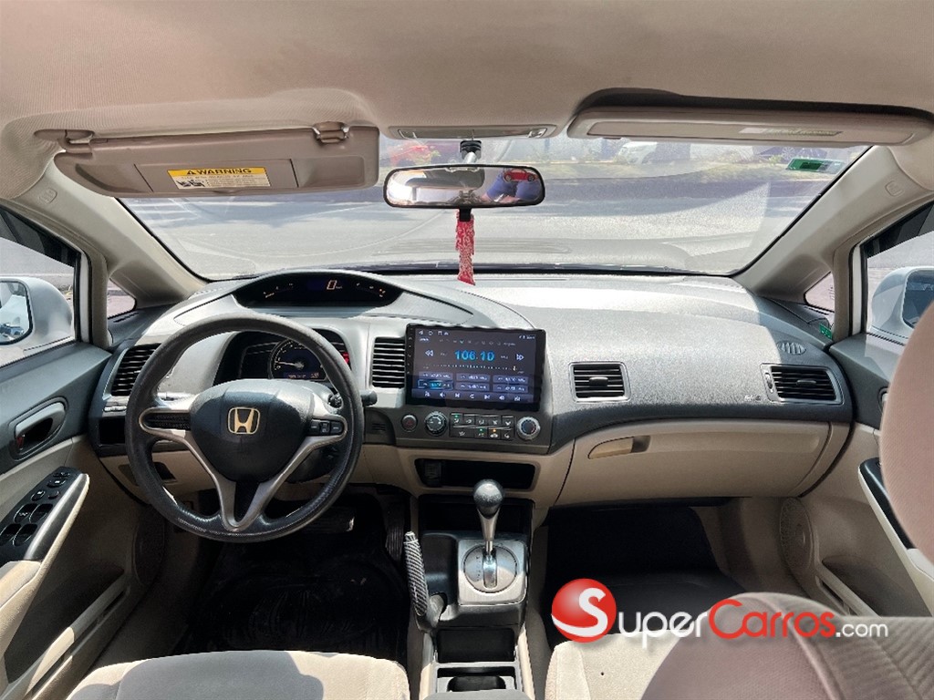 2010 Honda Civic LX — foto 7 / 7