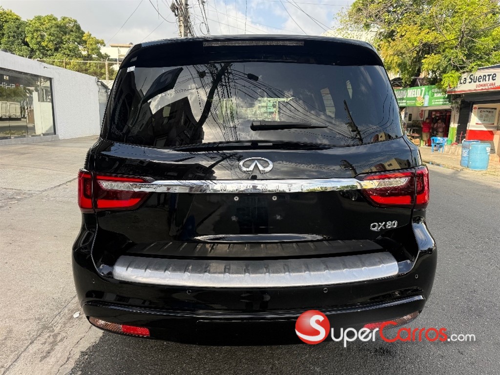 2021 Infiniti QX-80 — foto 5 / 11