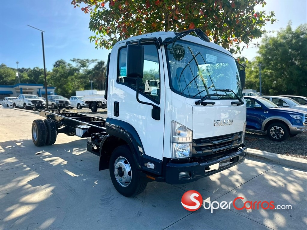 2027 Isuzu FRR