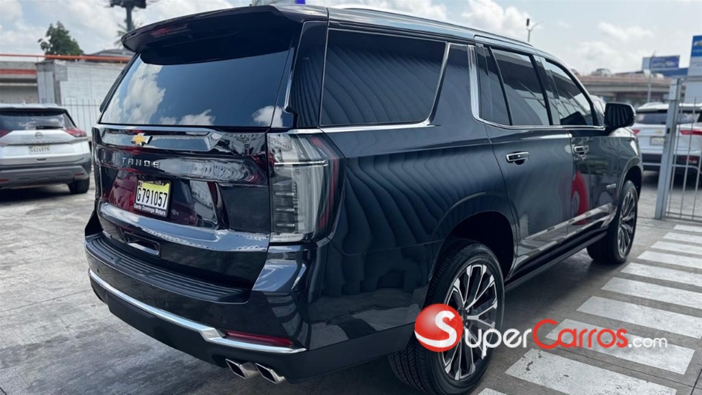2025 Chevrolet Tahoe Highcountry Duramax — foto 4 / 7