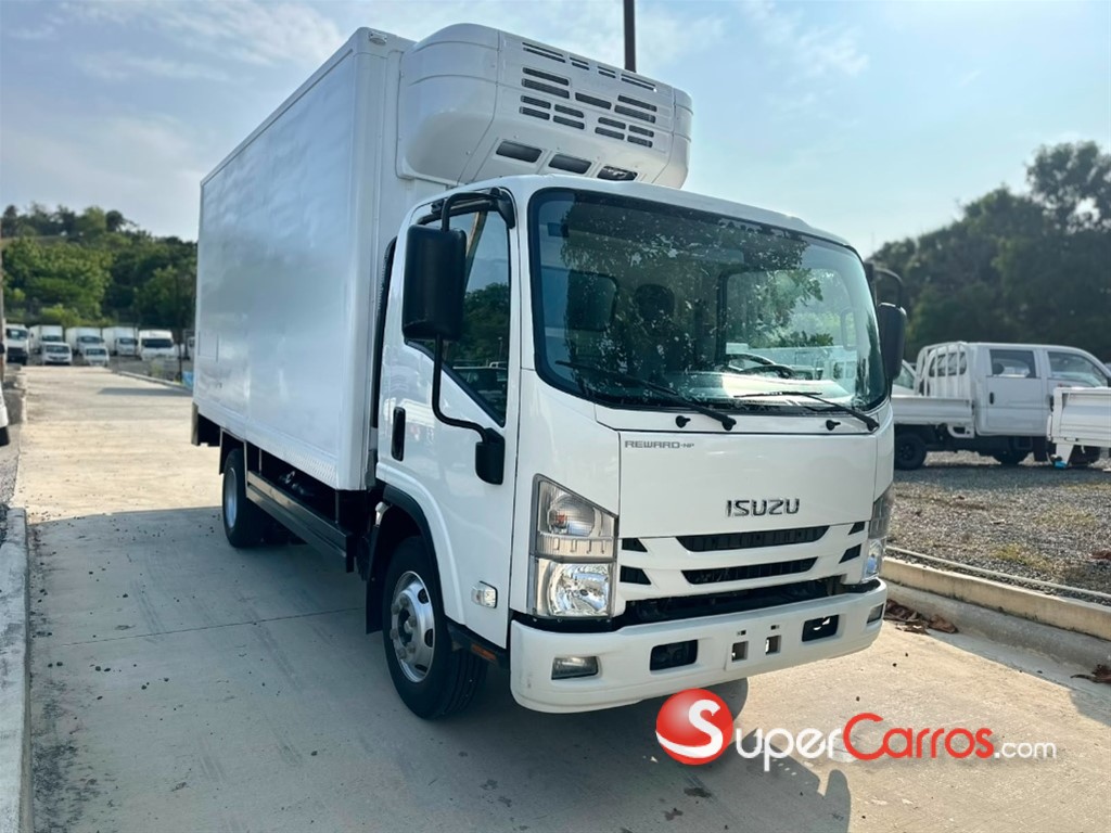 2026 Isuzu NPR