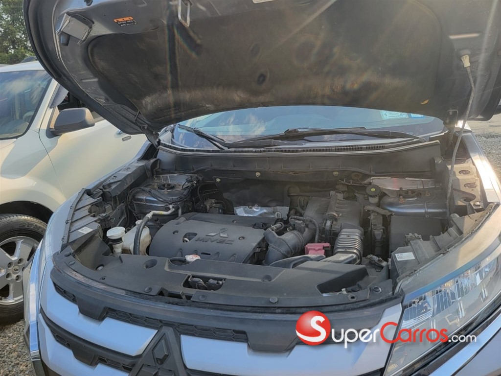 2020 Mitsubishi Motors Outlander Sport — foto 10 / 12