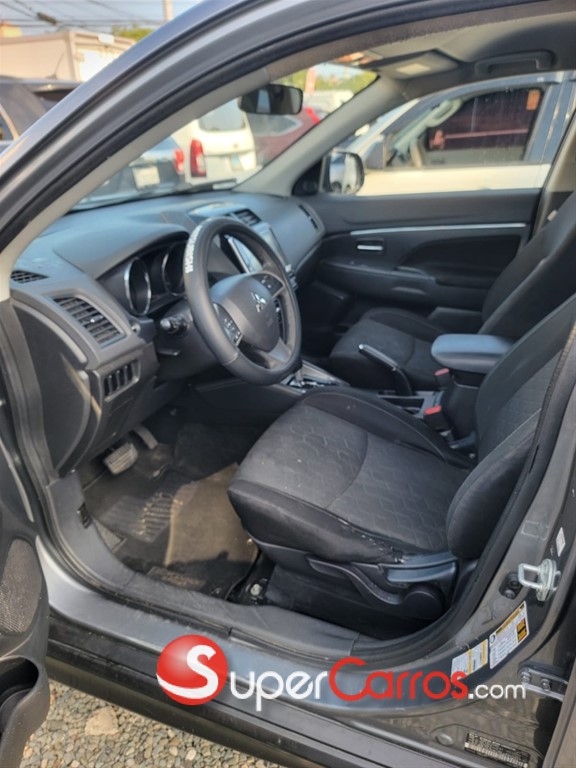 2020 Mitsubishi Motors Outlander Sport — foto 11 / 12