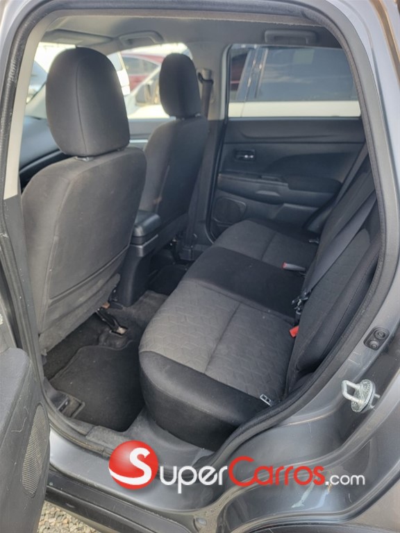 2020 Mitsubishi Motors Outlander Sport — foto 12 / 12