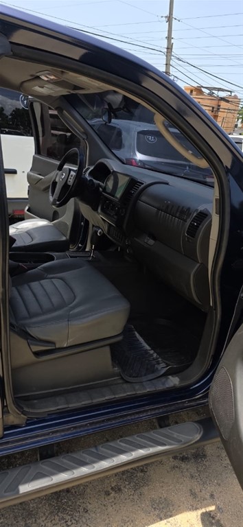 2007 Nissan Frontier — foto 4 / 9
