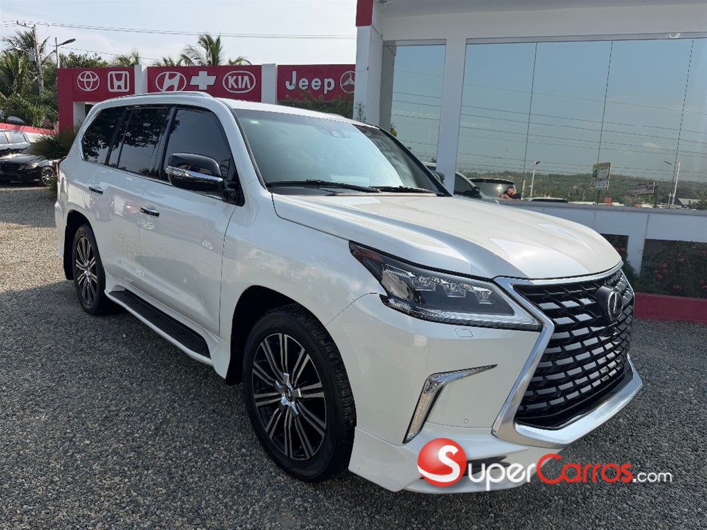 2016 Lexus LX 570 Sport — foto 2 / 10