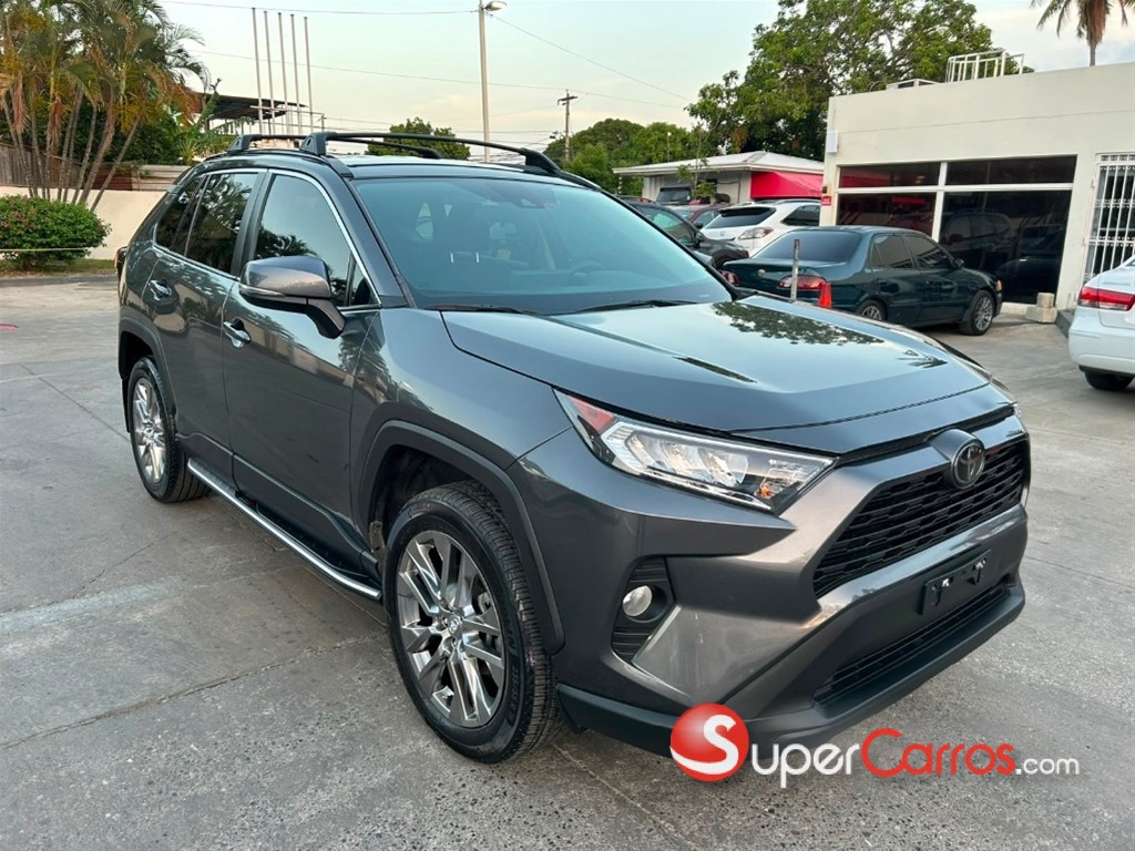 2021 Toyota RAV4 XLE — foto 6 / 11