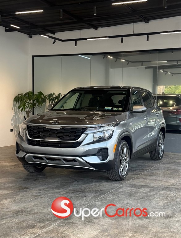 2021 Kia Seltos LX — foto 2 / 11