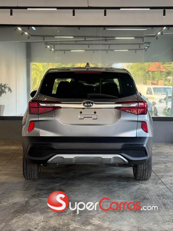 2021 Kia Seltos LX — foto 6 / 11