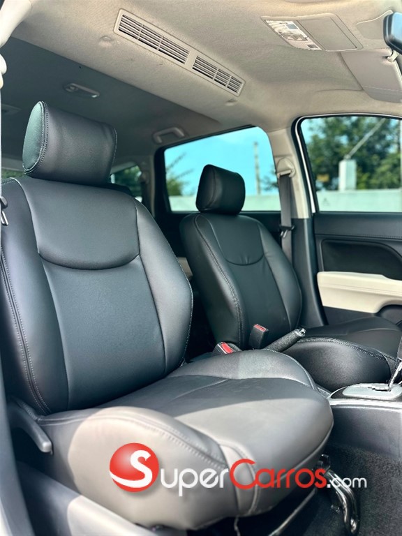 2022 Toyota Rush — foto 6 / 12