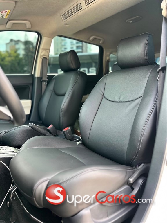 2022 Toyota Rush — foto 8 / 12