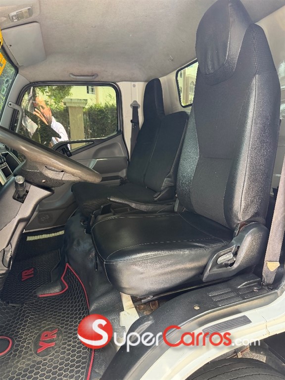 2020 Mitsubishi Motors Fuso — foto 6 / 7