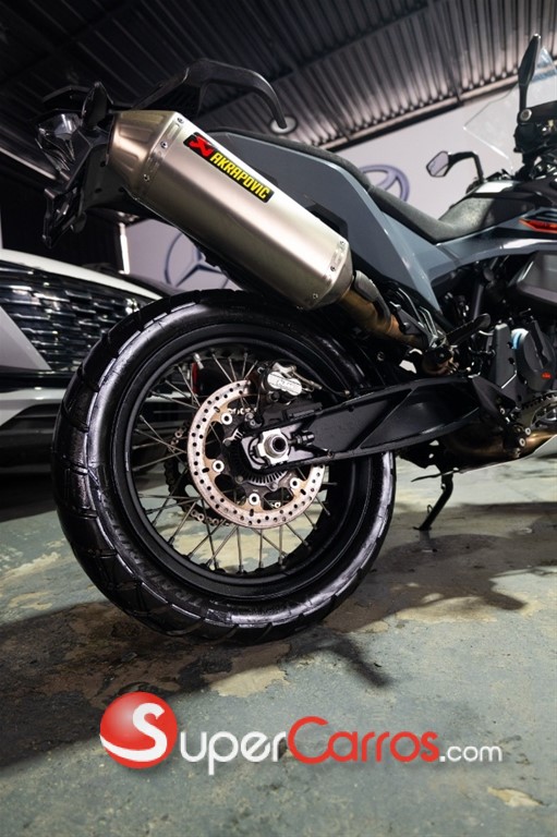 2022 KTM 890 ADV R — foto 8 / 11