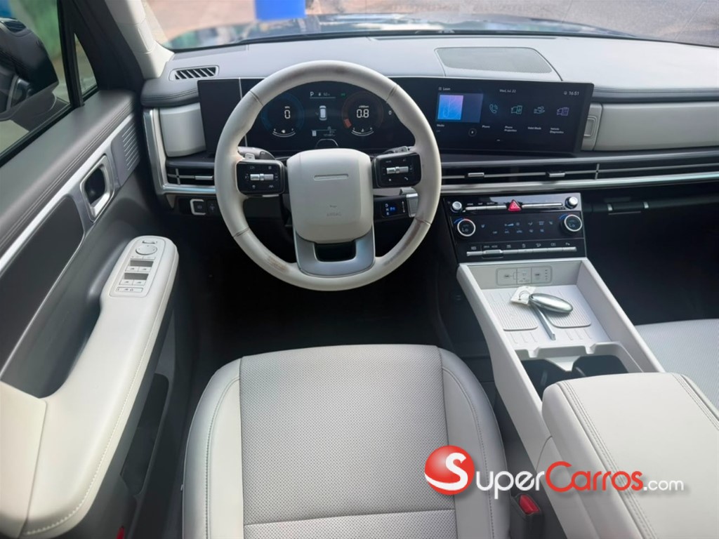 2025 Hyundai Santa Fe SEL — foto 9 / 11