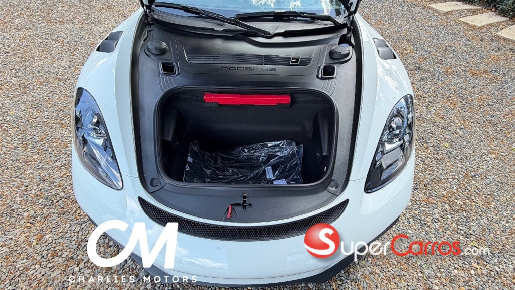 2025 Porsche 718 Spyder RS — foto 9 / 11