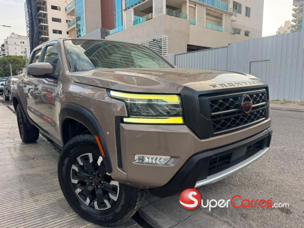2022 Nissan Frontier Pro-4X — foto 3 / 11