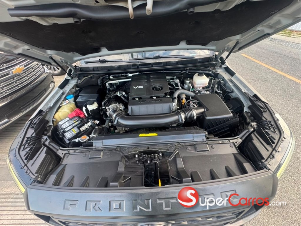 2022 Nissan Frontier Pro-4X — foto 11 / 11