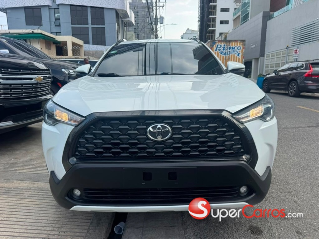 2023 Toyota Corolla Cross — foto 2 / 12