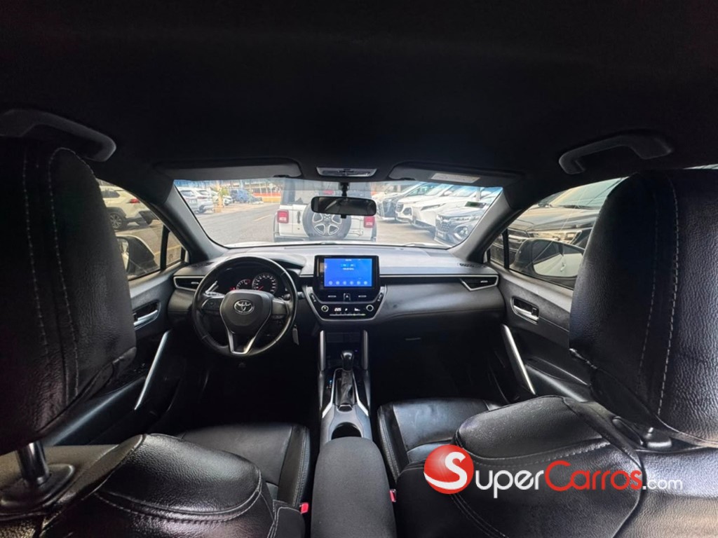 2023 Toyota Corolla Cross — foto 8 / 12