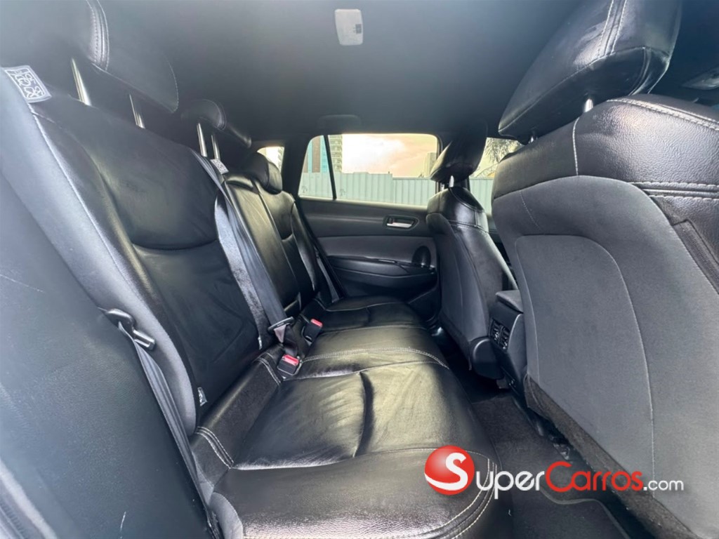 2023 Toyota Corolla Cross — foto 10 / 12