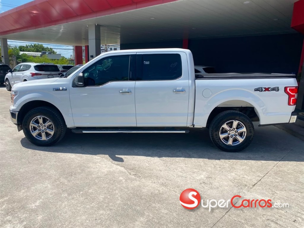 2020 Ford F 150 XLT — foto 2 / 6