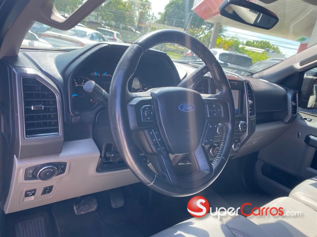 2020 Ford F 150 XLT — foto 5 / 6