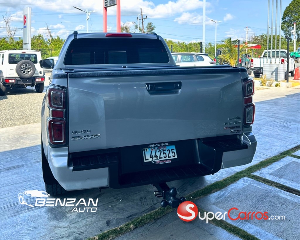2022 Isuzu DMAX LSE — foto 3 / 9
