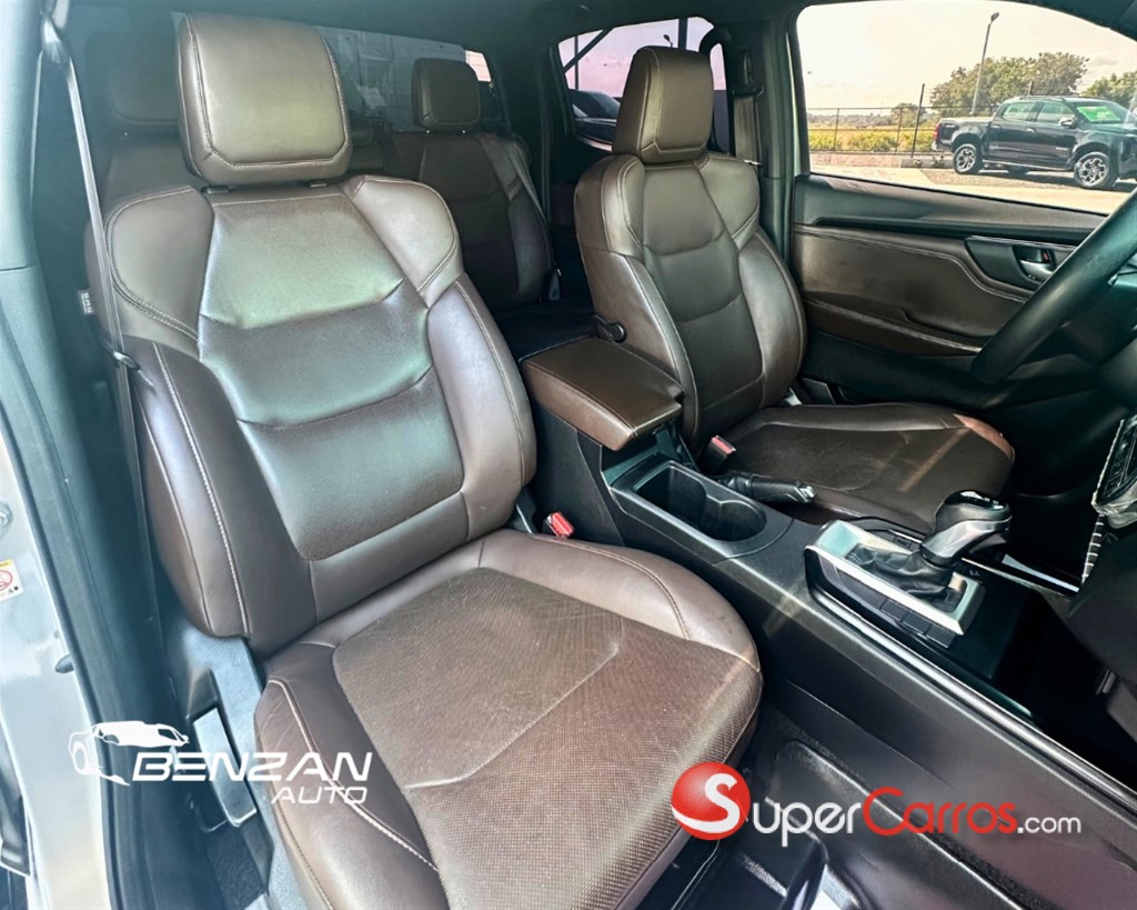 2022 Isuzu DMAX LSE — foto 7 / 9