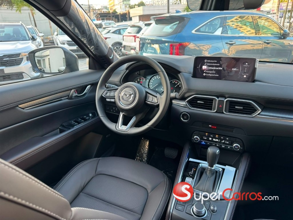 2027 Mazda CX-5 Limited — foto 11 / 12