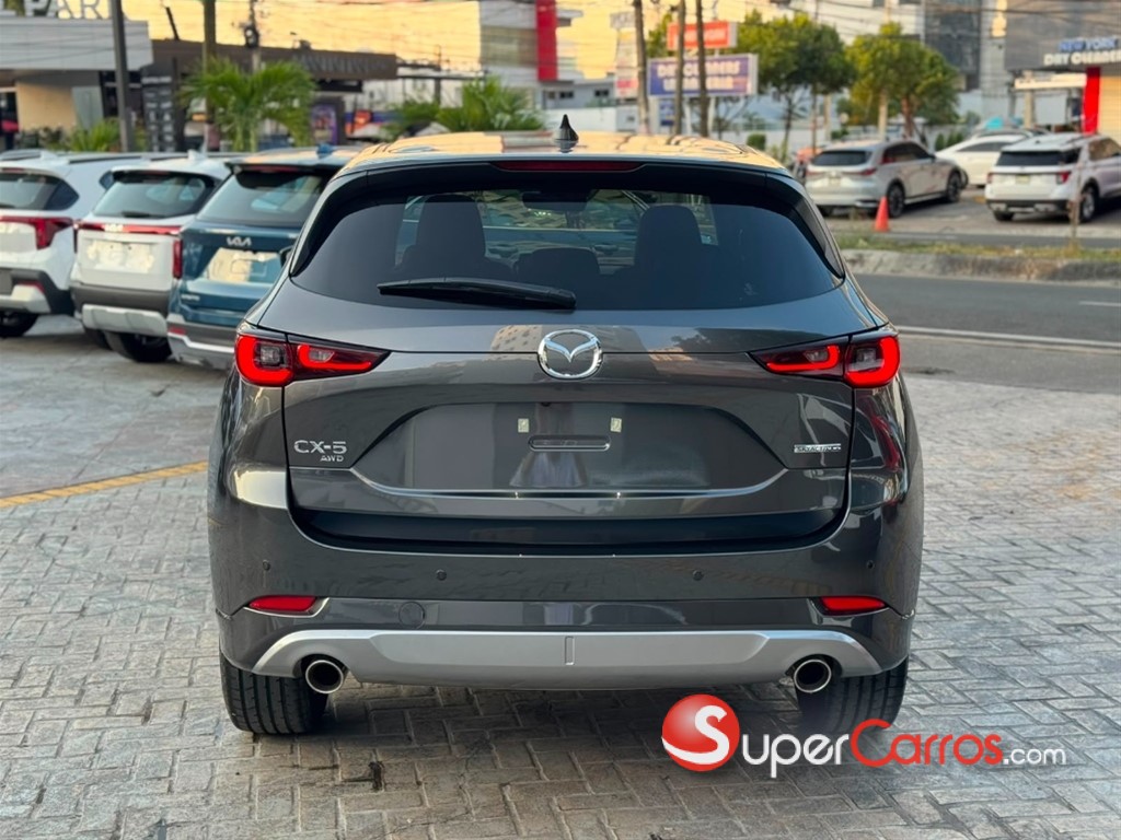 2027 Mazda CX-5 Limited — foto 12 / 12