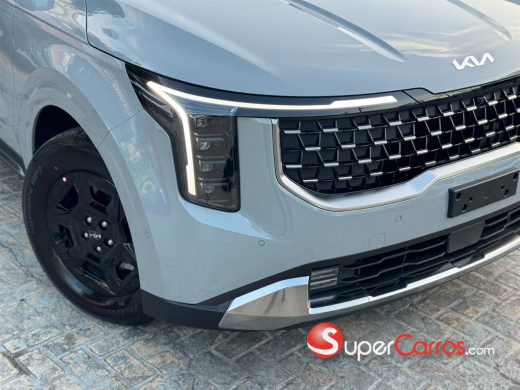 2027 Kia Carnival — foto 2 / 11