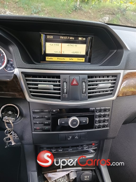 2011 Mercedes-Benz Clase E 300 — foto 4 / 10